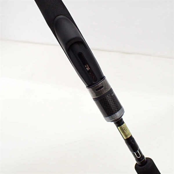 ２４タトゥーラＸＴ６２１ＵＬＸＳ